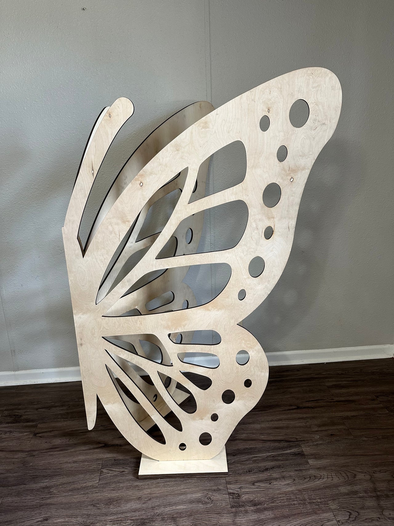 5ft x 5ft Foldable Butterfly